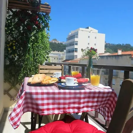 2 Bedrooms At 500 M Away From The With Sea View And Wifi Nazaré