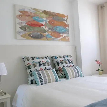 2 Bedrooms At 500 M Away From The With Sea View And Wifi Apartament Nazaré